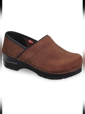 SANITA Pro Textured Oil Clogs Brown Leather Medical Non-Slip EU 37 US 6.5/7